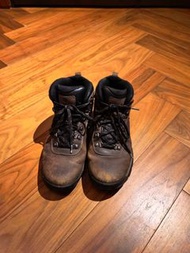 Timberland 防水靴