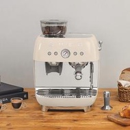 SMEG/斯麥格新款EGF03研磨一體意式咖啡機一鍵現磨咖啡蒸汽打奶泡