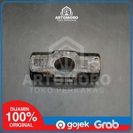 6LBS Stone Hammer Head