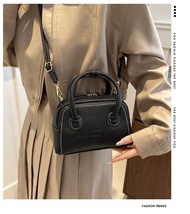 HERLADY HL179 Tas Selempang Wanita Fashion Import Korean Style