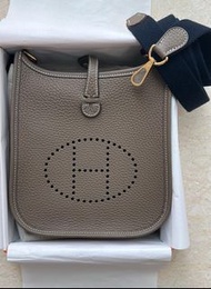 Hermes Mini Evelyne大象灰金 藍帶
