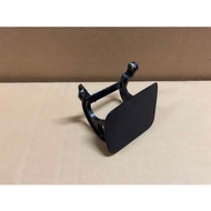 BMW 5-Series E60 Front Bumper Nozzle Cover