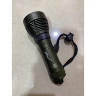Diving Waterproof Torchlight Alloy body Lampu Selam 26650 Li-ion Rechargeable Battery Super Bright M