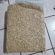 BBB Per 10kg Kacang mete menir belah kecil-kecil / baby bits / utk sambal bawang sambal lamongan sam