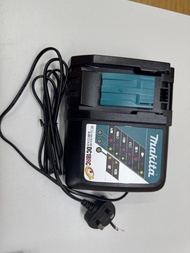全新Makita 牧田18v 充電器