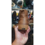 Palladium crazy horse size 42