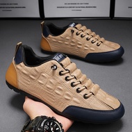 Summer Low-Top Leather Casual Soft-Soled Sneakers Men Warm Lazy People Slip-On Social Spirit Guy Men