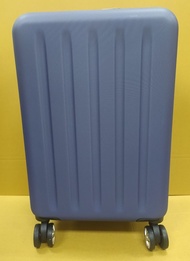 低價出清 不議  全新福利品   20吋行李箱