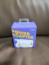 VAP 20W 快速充電器 (USB-C + USB-A) Power adaptor