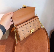 กระเป๋าสตางค์สายสะพายผู้หญิง สะพายไหล่ สะพายข้าง mcm/เอ็มซีเอ็ม size: 23cm./เซนติเมตร