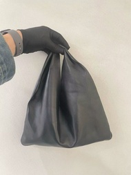 特價現貨The Row 小號 Bindle 袈裟包
