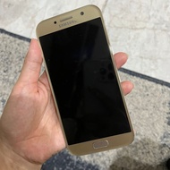 BEKAS - Samsung Galaxy A5 (2017) Gold