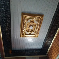 Plafon PVC motif kayu putih