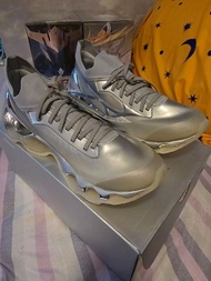 Hajime Sorayama x Mizuno Wave Prophecy Silver US10 空山基 美津濃 銀白色運動鞋