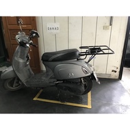 【新北新莊箱架屋】光陽 MANY 50/100/110 魅力 後架 美麗 外送架 快拆 機車載貨架 可開坐墊 可載人