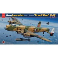 Model HKMODLS 1/32 Lancaster B1 Bomber GrandSlam 01E038
