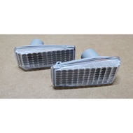 MERCEDES BENZ E CLASS W124 / W201 / W140 / W126 / W202 / W129 1985 - 1996 YEAR FENDER SIGNAL LIGHT L