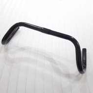 Flare dropbar / racing handlebar / black gravel dropbar