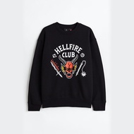 H&amp;M x Stranger Things เสื้อสเวตเตอร์ทรงหลวม Relaxed Fit Sweatshirt (HELL FIRE CLUB)