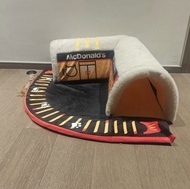 麥當勞貓窩貓隧道