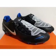 SEPATU BOLA NIKE T90 LASER REMAKE BLACK SILVER PREMIUM