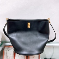 Celine 16 黑色水桶包