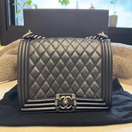 Chanel boy25牛皮黑色琺瑯扣