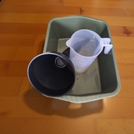 Jumbo oil change package can hold 5 liter oil tank, large oil funnel, 1 liter measuring cup