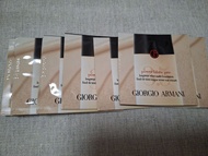 ( 大減價包平郵)$28/4包  Giorgio Armani Power Fabric Pro 長效絲絨啞光粉底液的試用裝。