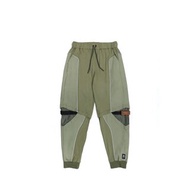 膝開口異形束口長褲-軍綠