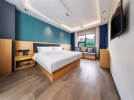 Aibo Riverview Hotel (Zunyi Conference Site Tingzikou Branch)