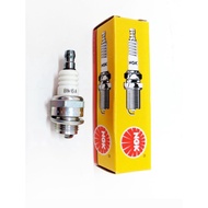 NGK SPARK PLUG BM6A/7A SMALL ENGINE GENERATOR/CHAIN SAWS/BRUSH CUTTER