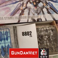 Daban 8802 MG 1/100 Strike Freedom Metal Build Ver Model