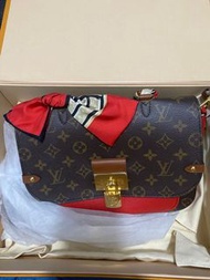 LV Locky BB特典版（稀）