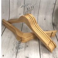 Wooden clothes hangers, clothes hangers, wooden clothes hangers, clothes hangers