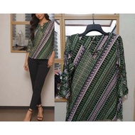 [J.M. C0ll3ction] 3.4 Sleeves V-Neck Top