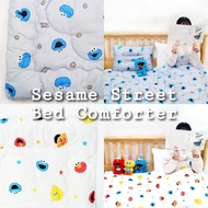 ( พร้อมส่ง ) Sesame Street Bed Comforter ผ้านวมนุ่ม ลาย Cookie Monster และผองเพื่อน