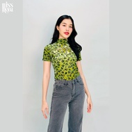 Missmoda รุ่น MC-234TT014 เสื้อคอปีนผ้ากำมะหยี่แบบบางรีดเพชรโลโก้ เสื้อผู้หญิงแบรนด์ (เฉพาะเสื้อ)