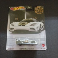 HOT WHEELS PREMIUMS KOENIGSEGG AGERA R, GUMBALL 3000, with FREE PROTECTOR