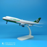 Mô hình máy bay Eva Air