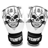 Tuff white skull 10oz 拳套