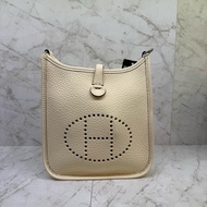 HERMES MINI EVELYNE奶昔白 編織背帶/U