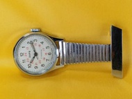 前蘇聯 cccp 製造 , 品牌: 3APR, 專門生產 護士錶, 手動上鏈25mm, 全新, 未用過 ,行走正常, 原裝盒.