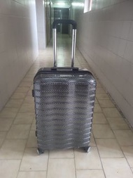 Daycrown 25吋碳纖維紋理拉桿箱行luggage