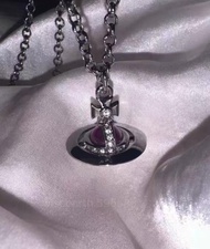 💕Vivienne Westwood new tiny orb 土星紫色星球吊墜項鏈 女裝
