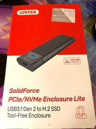 SolidForce Lite USB-C 轉 NVMe M.2 SSD 10Gbps 硬碟盒