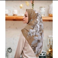 [ TERLARIS ] Kerudung Segi 4 / Jilbab Model Terbaru Kekinian / Hijab Segi 4 Kekinian Terbaru 2022 / 