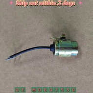 Condenser For Caterpillar SK09200128JE For Mitsubishi Pajero V32 4G54 Capacitor MD607530