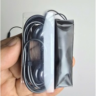 AKG S8, AKG S9 Headphones with free carrying case + knob