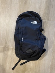 The North Face Vault 背包